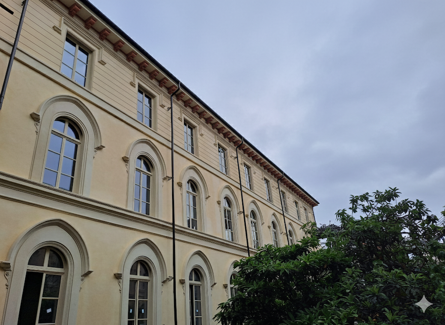 Facciata cortile